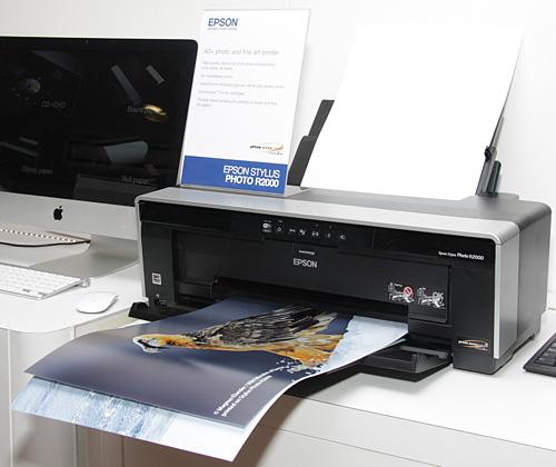 Фотопринтер формата А3+ Epson Stylus Photo R2000 Фотопринтер формата А3+ Epson Stylus Photo R2000