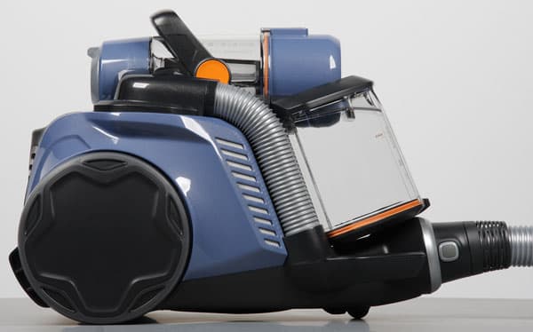 Пылесос Electrolux UltraFlex UFFlex, вид справа Пылесос Electrolux UltraFlex UFFlex, вид справа