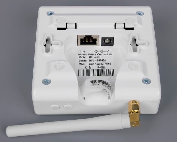 Внешний вид контроллера Fibaro Home Center Lite Внешний вид контроллера Fibaro Home Center Lite