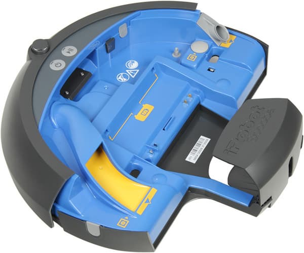 Моющий робот-пылесос iRobot Scooba 390, внутренняя часть Моющий робот-пылесос iRobot Scooba 390, внутренняя часть
