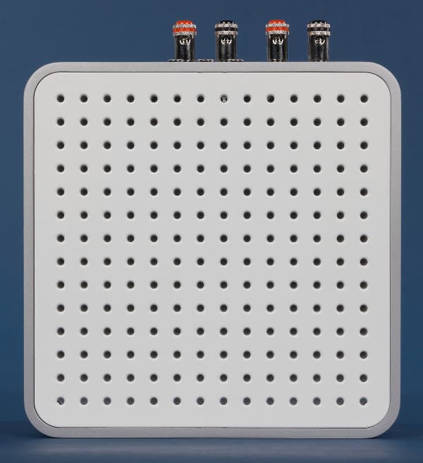 Внешний вид Sonos Connect:Amp Внешний вид Sonos Connect:Amp
