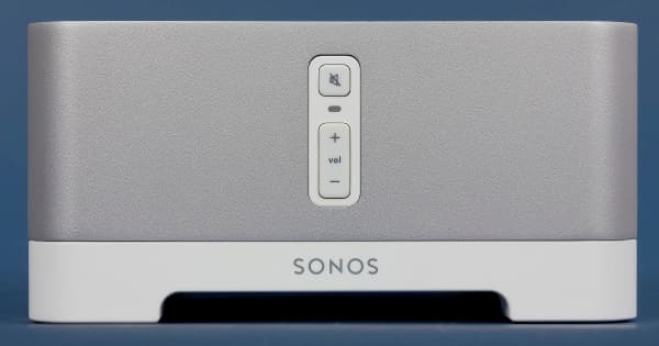 Внешний вид Sonos Connect:Amp Внешний вид Sonos Connect:Amp