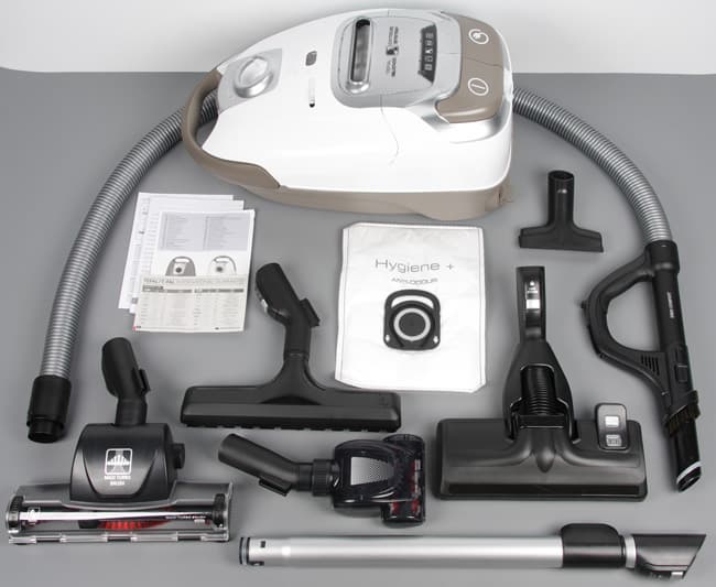 Пылесос Tefal Silence Force 4A TW6477. Комплект