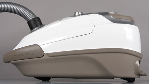 Пылесос Tefal Silence Force 4A TW6477, вид слева