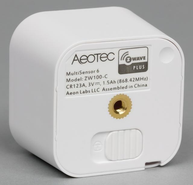 Внешний вид Aeotec MultiSensor 6 (ZW100-C) Внешний вид Aeotec MultiSensor 6 (ZW100-C)