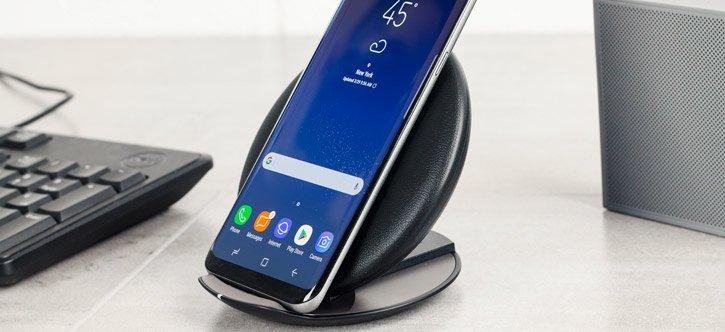 Samsung обвиняют в краже технологии беспроводной зарядки для смартфонов Galaxy