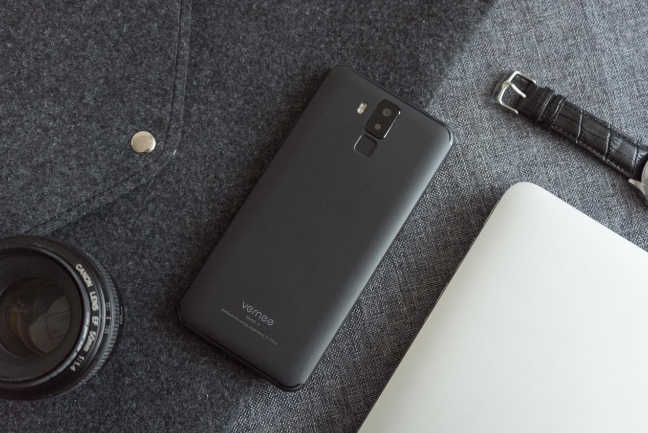 Смартфон Vernee X1 оценили в $200