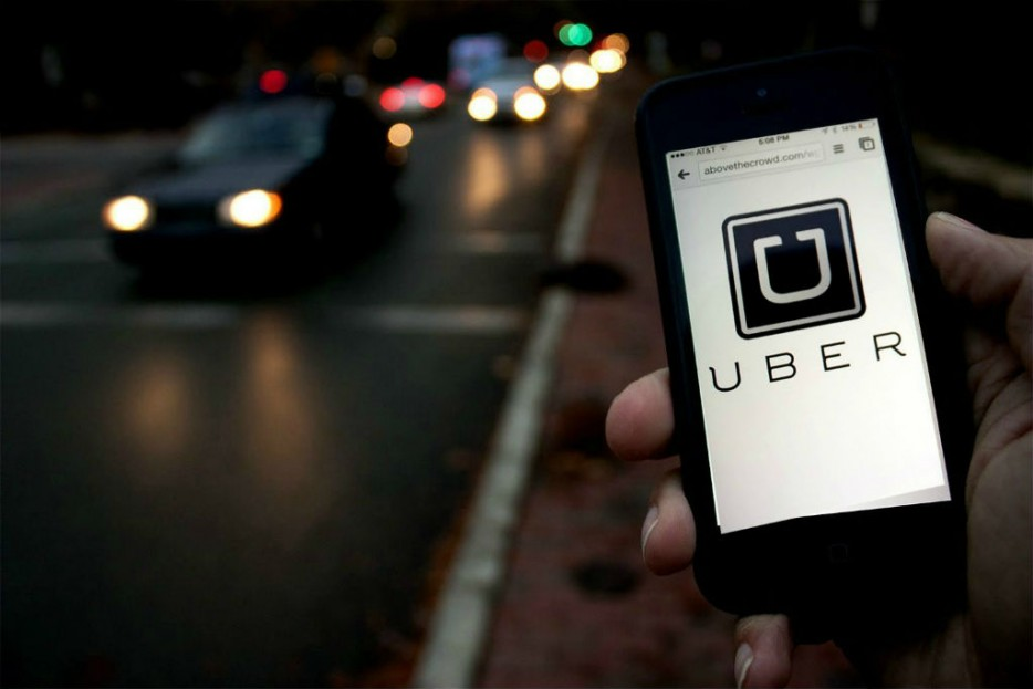 Более 100 водителей Uber и 18 водителей Lyft в США обвинили в сексуальных домогательствах за последние четыре года