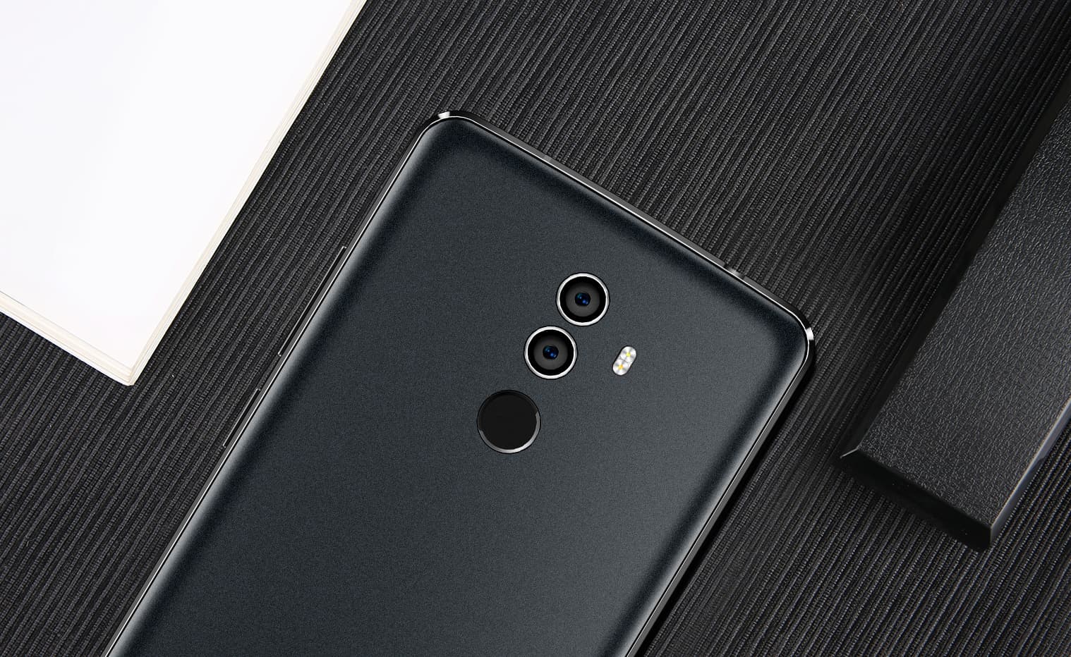 Oukitel K8 получил аккумулятор емкостью 5000 мА•ч
