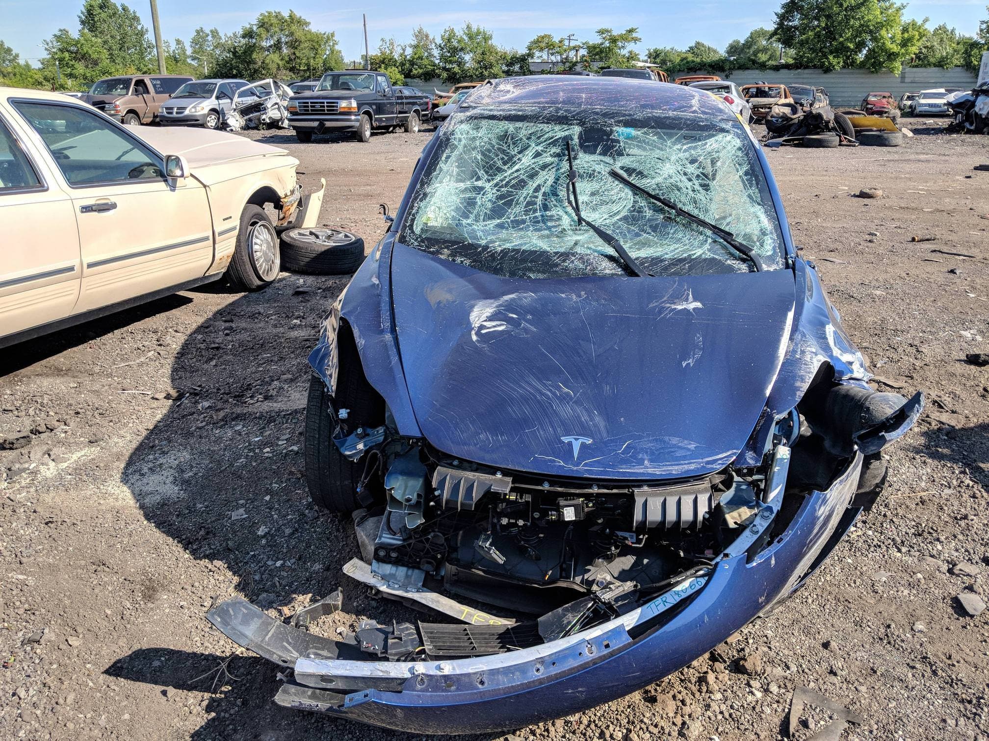 Авария Tesla Model 3
