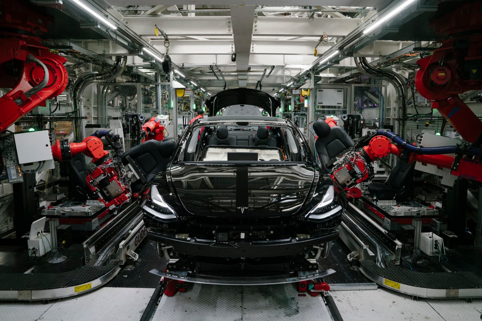 Илон Маск назвал срок, когда Tesla может выпустить электромобиль стоимостью 25 000 долларов