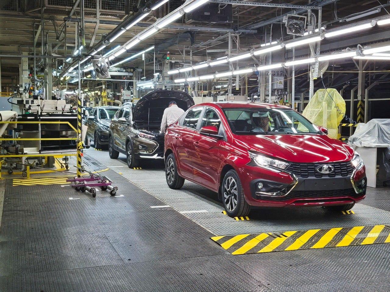 Lada Iskra теперь будут собирать на бывшем заводе Nissan в Санкт-Петербурге. Производство вот-вот стартует