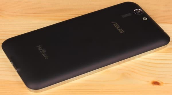 Смартфон Asus Padfone S Смартфон Asus Padfone S