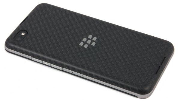 Смартфон BlackBerry Z30