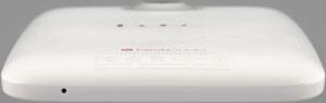 Нижняя грань смартфона HTC One X Нижняя грань смартфона HTC One X