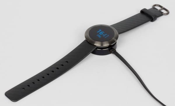 Фитнес-часы Huawei Honor Band Zero Фитнес-часы Huawei Honor Band Zero
