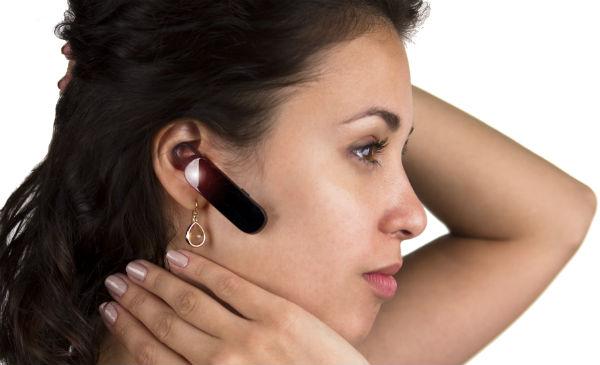 Фитнес-браслет Huawei TalkBand B1 Фитнес-браслет Huawei TalkBand B1