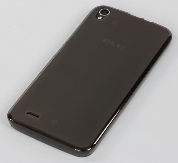 Внешний вид BLU Win HD LTE в чехле Внешний вид BLU Win HD LTE в чехле