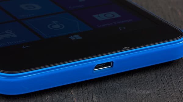 Внешний вид Microsoft Lumia 640