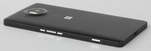 Внешний вид Microsoft Lumia 950 XL Внешний вид Microsoft Lumia 950 XL