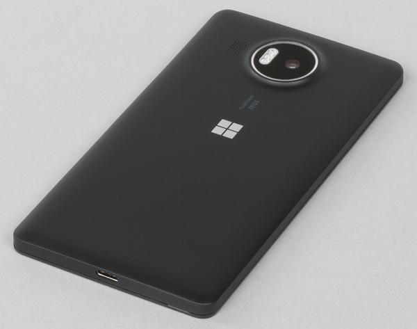 Внешний вид Microsoft Lumia 950 XL Внешний вид Microsoft Lumia 950 XL