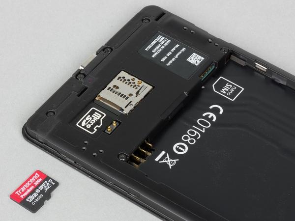 Конструкция Microsoft Lumia 950 XL Конструкция Microsoft Lumia 950 XL