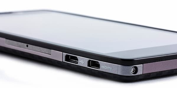 Внешний вид Motorola XT925