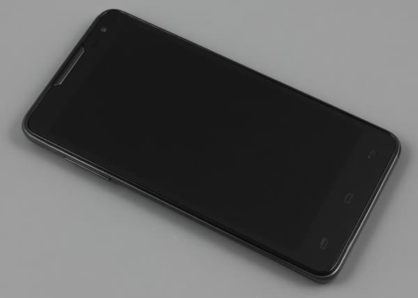 Внешний вид Prestigio MultiPhone PAP5044 Duo Внешний вид Prestigio MultiPhone PAP5044 Duo