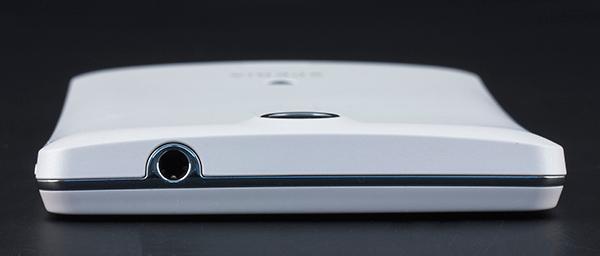 Обзор смартфона Sony Xperia TX