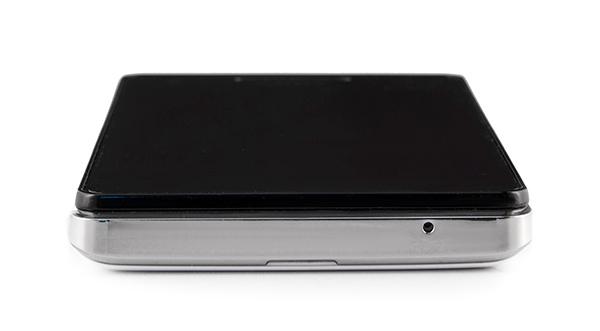 обзор смартфона Sony Xperia V
