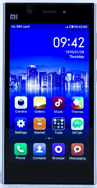 Внешний вид Xiaomi Mi3 Внешний вид Xiaomi Mi3
