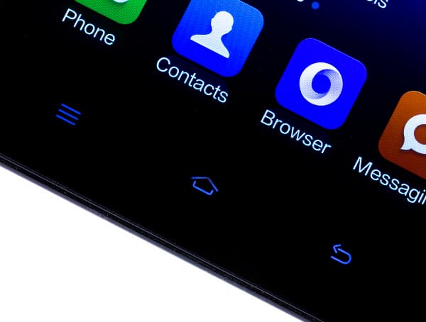 Внешний вид Xiaomi Mi3 Внешний вид Xiaomi Mi3