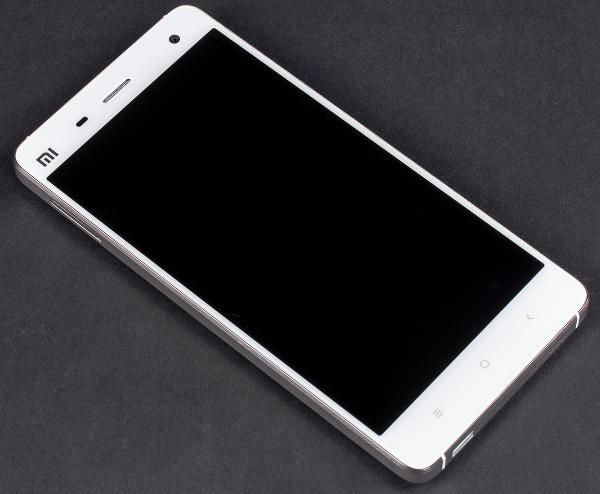 Внешний вид Xiaomi Mi4 Внешний вид Xiaomi Mi4
