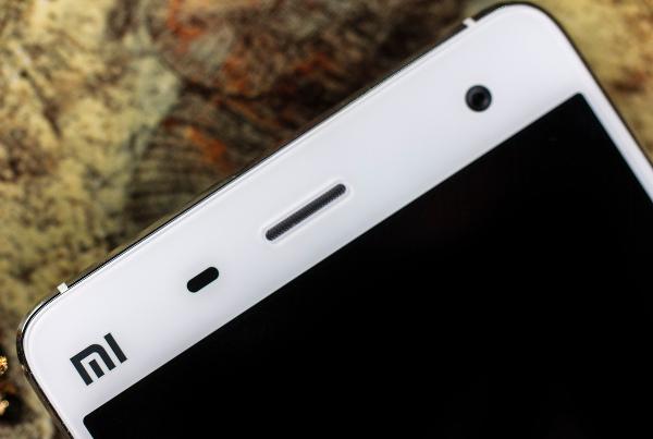 Внешний вид Xiaomi Mi4 Внешний вид Xiaomi Mi4