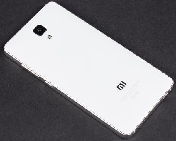 Внешний вид Xiaomi Mi4 Внешний вид Xiaomi Mi4