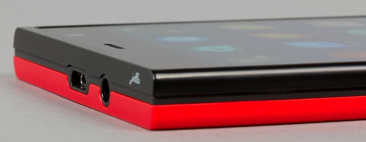 Смартфон Jolla C Смартфон Jolla C