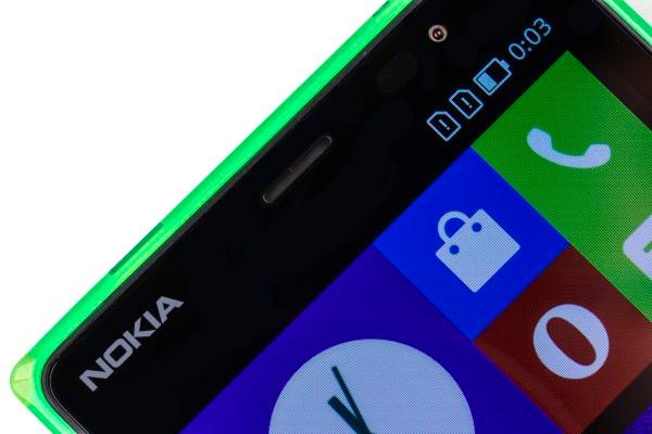 Коробка смартфона Nokia X2