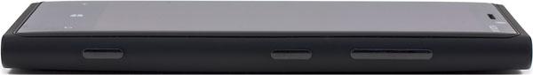 Боковая сторона смартфона Nokia Lumia 920