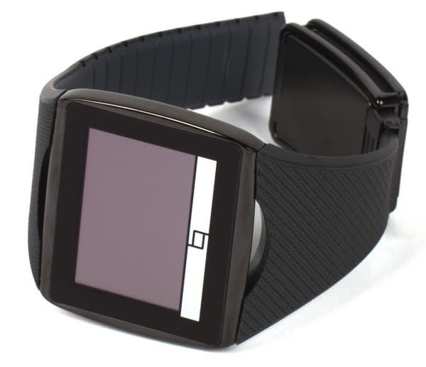 Умные часы Qualcomm Toq