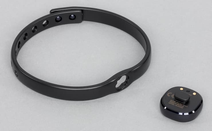 Фитнес-браслет Samsung Charm Фитнес-браслет Samsung Charm