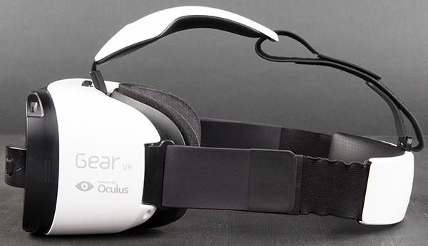 Шлем виртуальной реальности Samsung Gear VR Шлем виртуальной реальности Samsung Gear VR