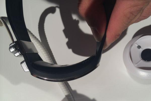 Умный браслет Samsung Gear Fit Умный браслет Samsung Gear Fit