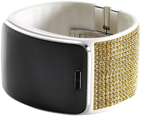 Умный браслет Samsung Gear Fit Умный браслет Samsung Gear Fit