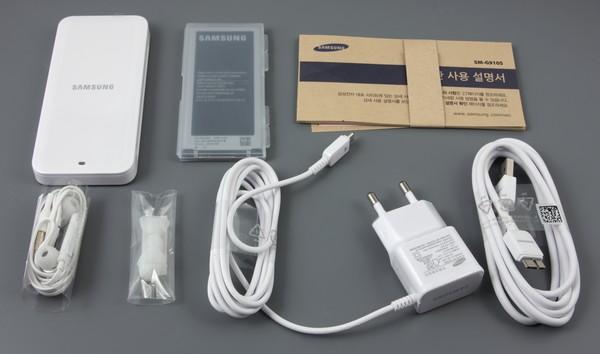Комплектация смартфона Samsung Galaxy Round