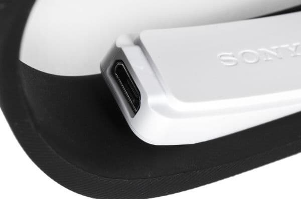 Умный браслет Sony SmartBand SWR10 Умный браслет Sony SmartBand SWR10