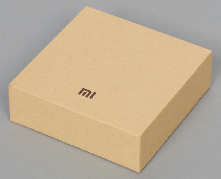 Умный браслет Xiaomi Mi Band Умный браслет Xiaomi Mi Band