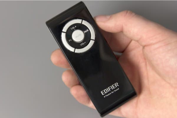 Пульт ДУ Edifier R2600 Пульт ДУ Edifier R2600