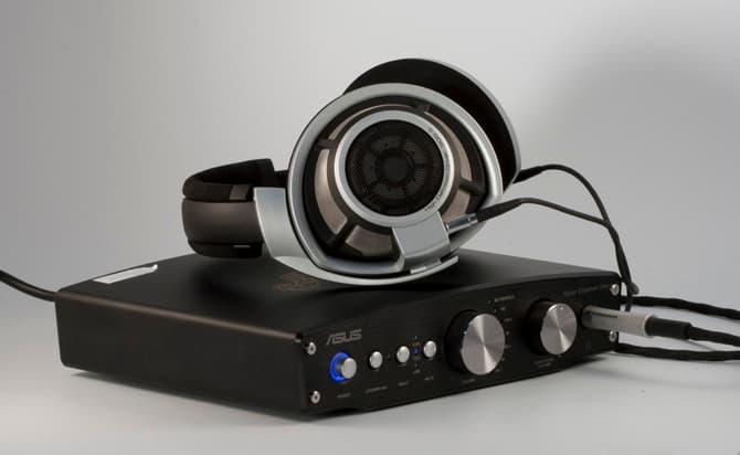 Asus Essence One