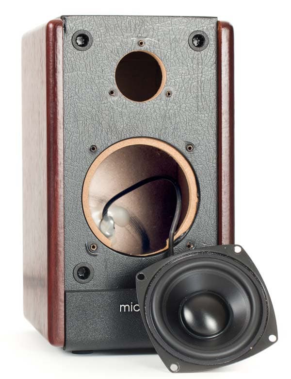 Сателлит Microlab FC530U Сателлит Microlab FC530U
