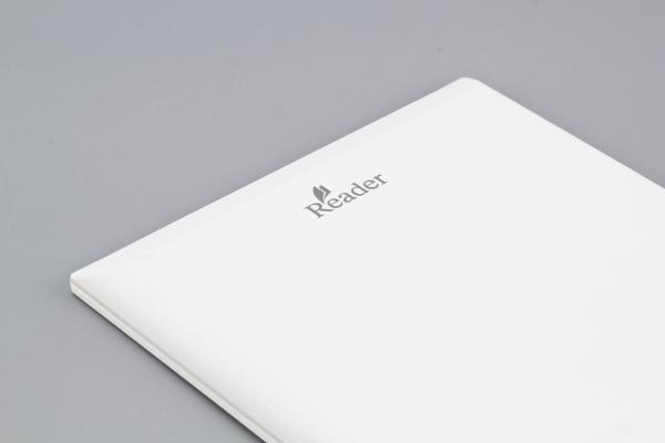 тыльная поверхность Электронная книга Sony Reader PRS-T1 - тыльная поверхность